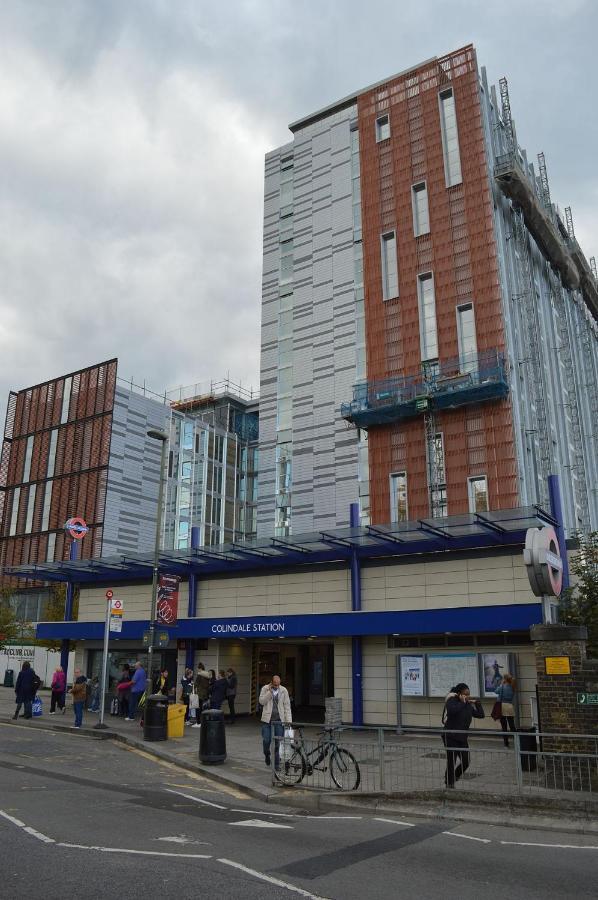 Modern Huge Double Room With Private Bathroom In Colindale エッジウェア エクステリア 写真