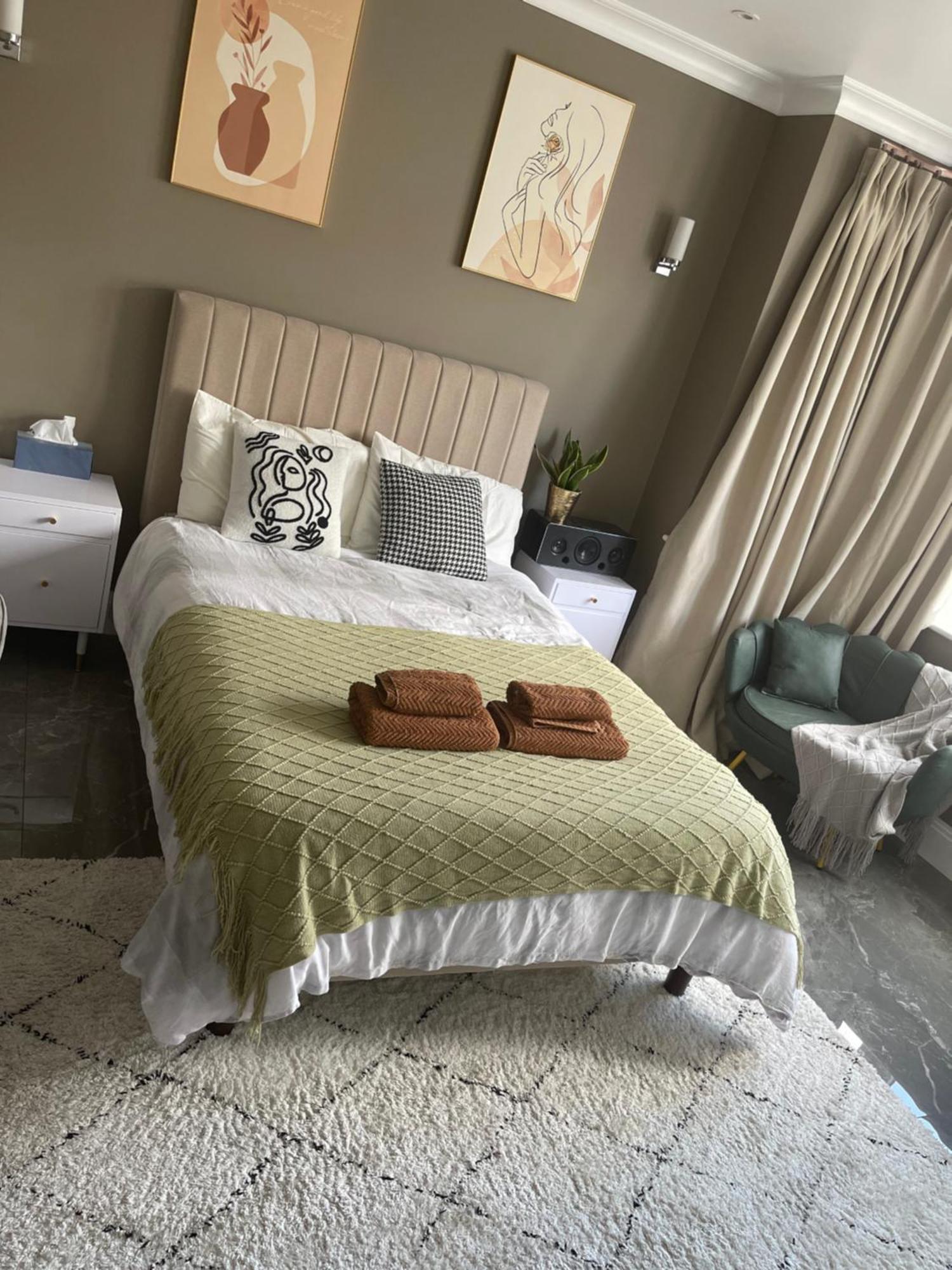 Modern Huge Double Room With Private Bathroom In Colindale エッジウェア エクステリア 写真